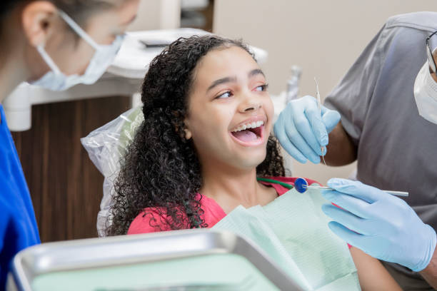 Best Dentist Open Late Near Me  in Eaton Estates, OH